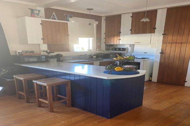 Photo of property in 22 Ngaio Street, Strandon, New Plymouth, 4312