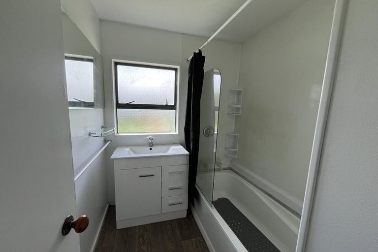 Photo of property in 20 Te Hiko Street, Takapuwahia, Porirua, 5022