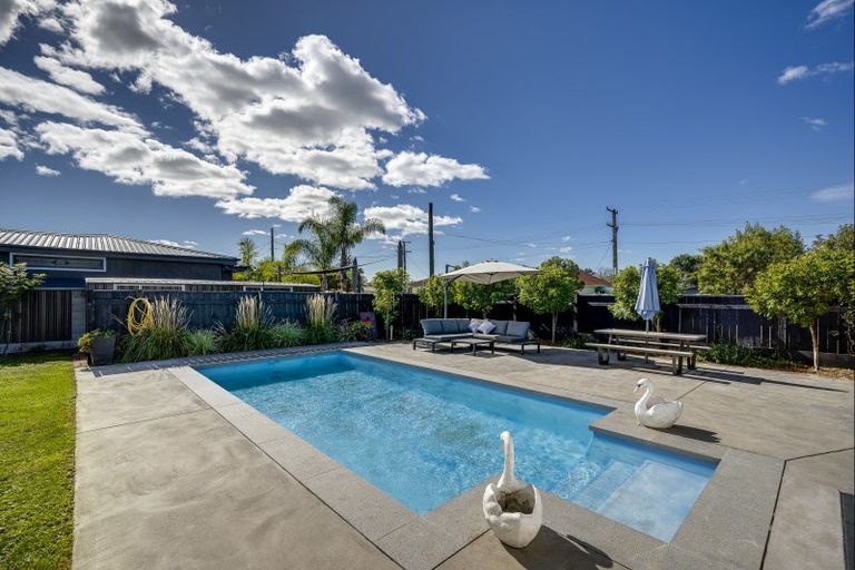 Photo of property in 1 Jervois Road, Jervoistown, Napier, 4112