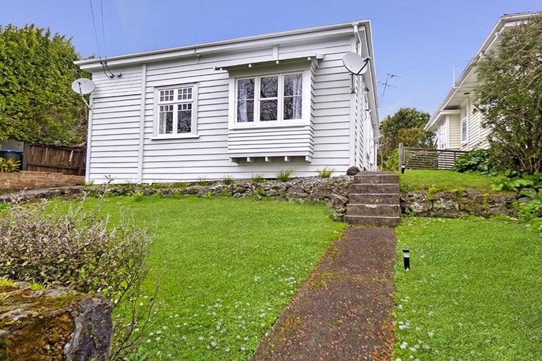 Photo of property in 83 Calgary Street, Mount Eden, Auckland, 1041