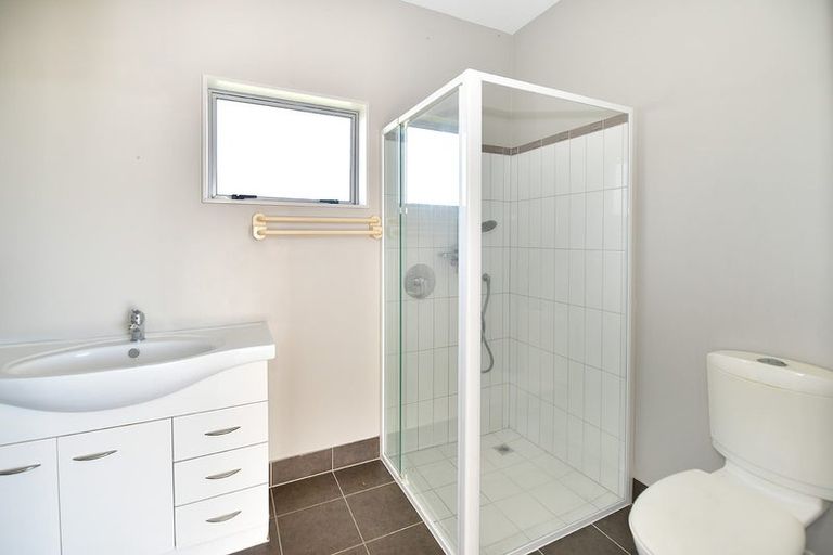 Photo of property in 133l Parkhurst Road, Parakai, 0830