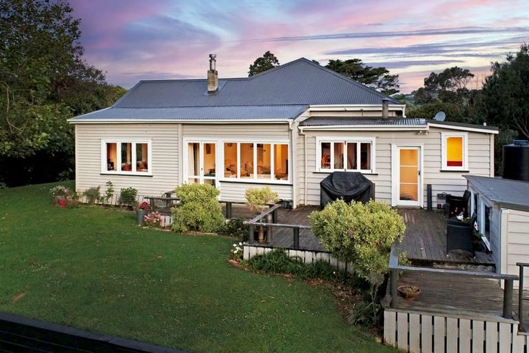 Photo of property in 192d Wily Road, Puni, Pukekohe, 2678