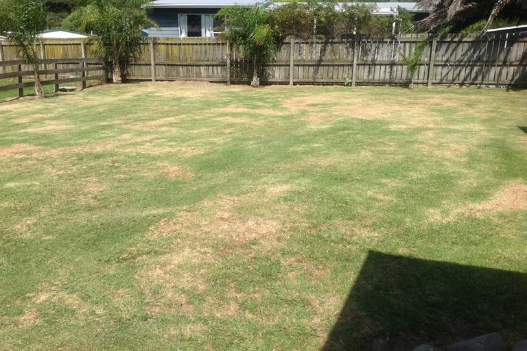 Photo of property in 11 Stack Road, Port Waikato, Tuakau, 2695