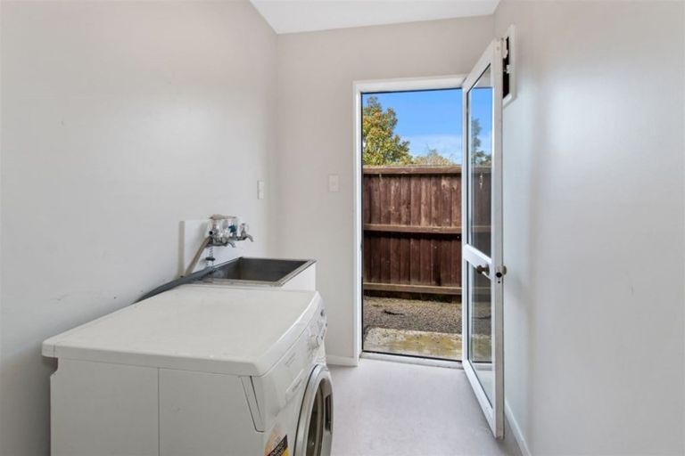 Photo of property in 2/38a Richill Street, Belfast, Christchurch, 8051