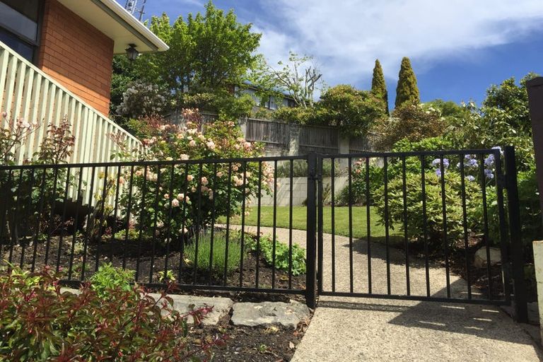 Photo of property in 81 Glenross Street, Glenross, Dunedin, 9011