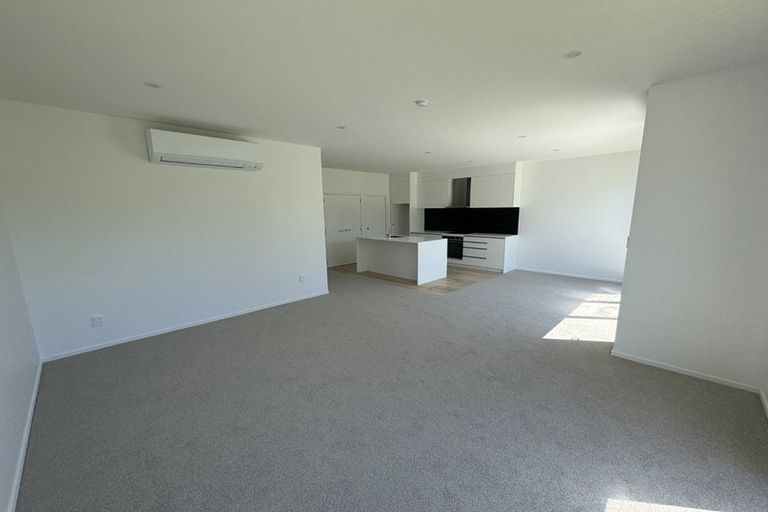 Photo of property in 11 Houhere Street, Paraparaumu, 5032