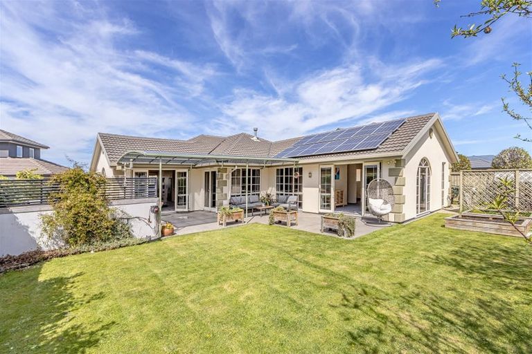 Photo of property in 51 Glasnevin Drive, Casebrook, Christchurch, 8051