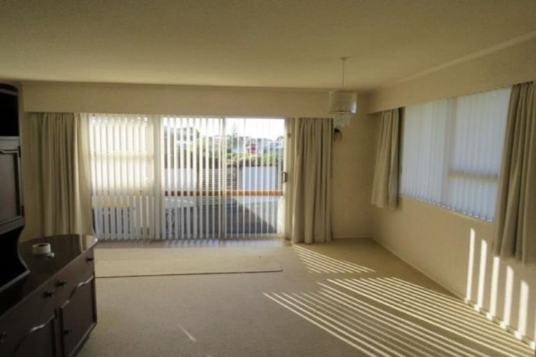 Photo of property in 54a Cutfield Road, New Plymouth, 4310