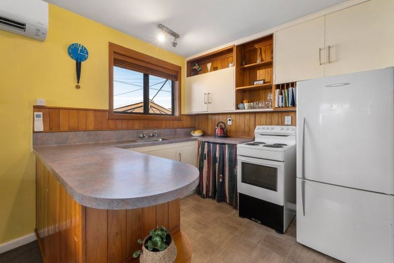 Photo of property in 4 Pacific Road, North New Brighton, Christchurch, 8083