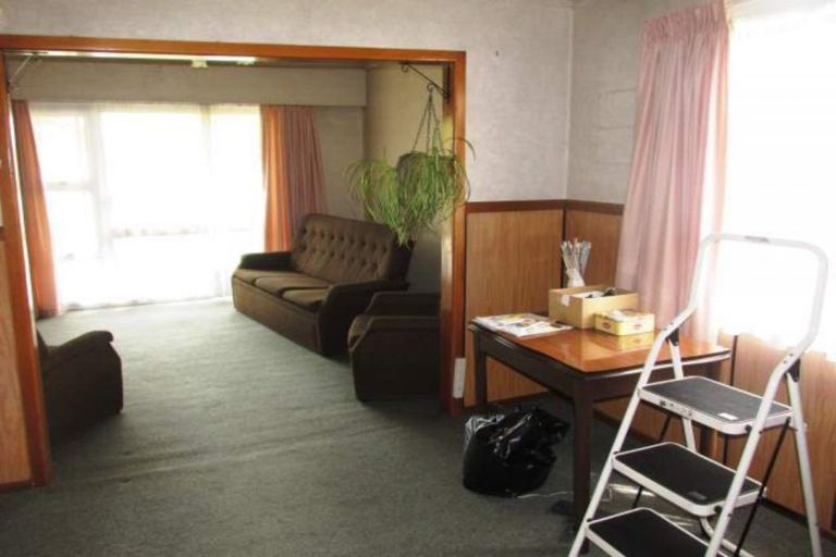 Photo of property in 2 Shearman Street, Reefton, 7830