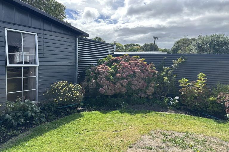 Photo of property in 59 Patu-kukupa Street, Manaia, 4612
