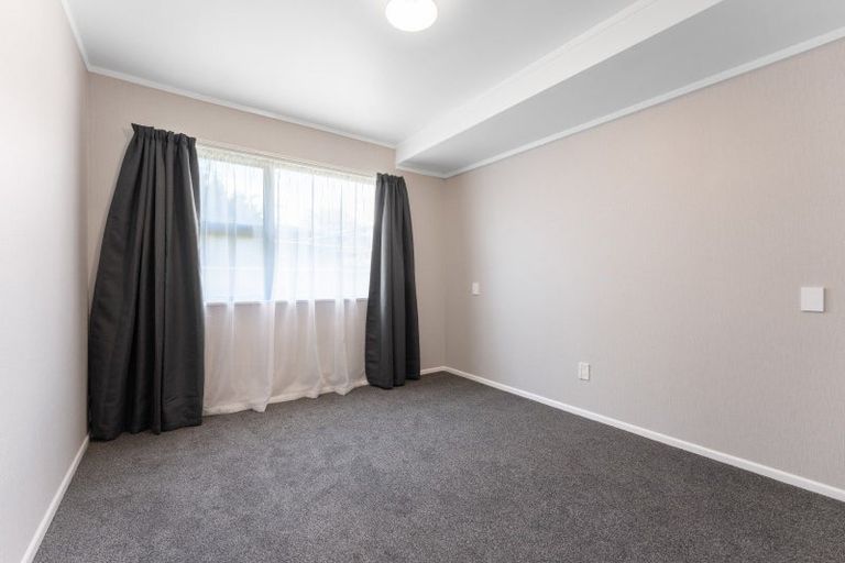 Photo of property in 128 Winchester Street, Levin, 5510