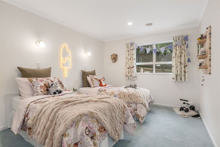 Photo of property in 13 Moana Road, Plimmerton, Porirua, 5026