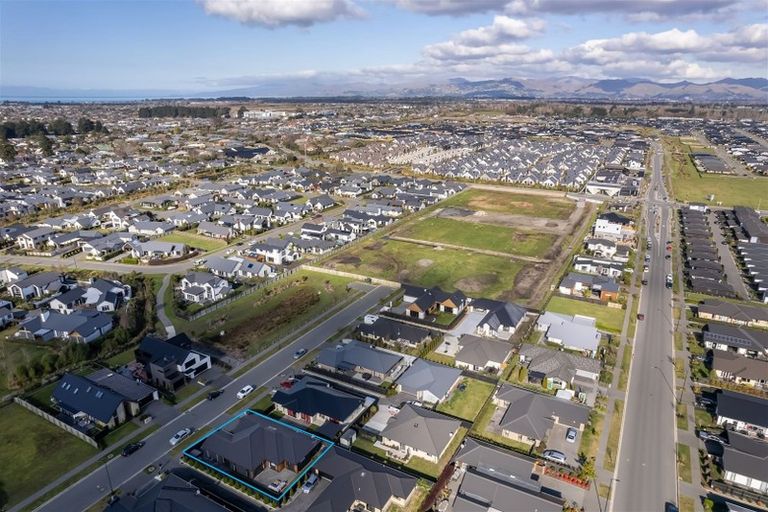 Photo of property in 34 Karere Avenue, Marshland, Christchurch, 8083