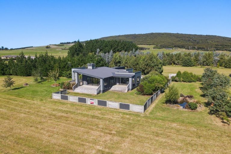 Photo of property in 193 Orepuki Riverton Highway, Longwood, Riverton, 9881