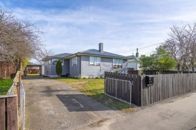 Photo of property in 3 Tay Place, Masterton, 5810