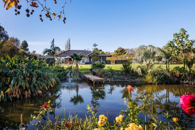 Photo of property in 849a Makerua Road, Tokomaru, Palmerston North, 4474