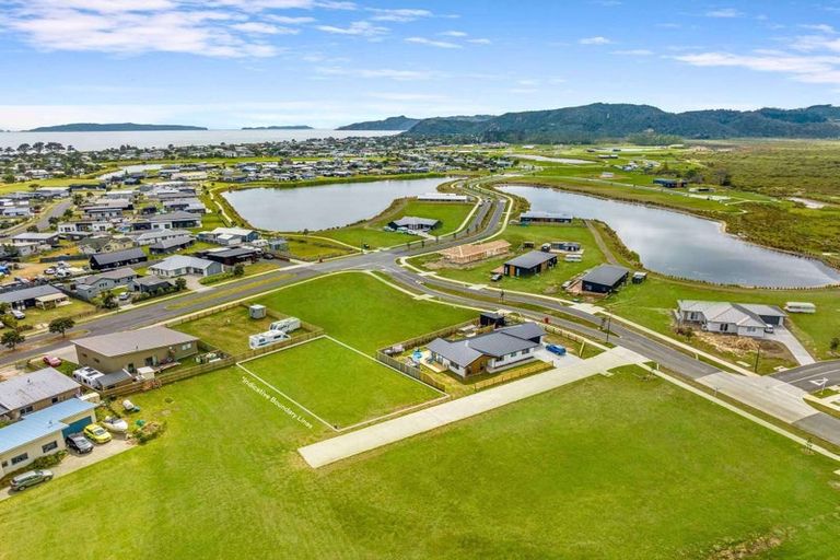 Photo of property in 4 Kotare Way, Matarangi, 3592