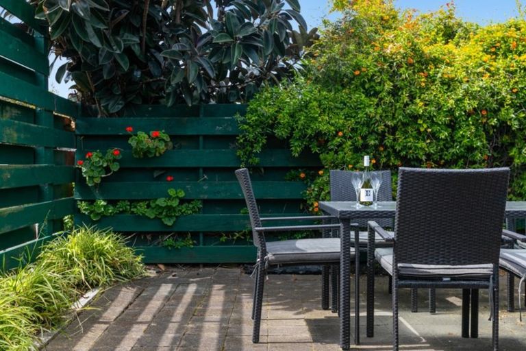 Photo of property in 9c Golf Road, Mount Maunganui, 3116