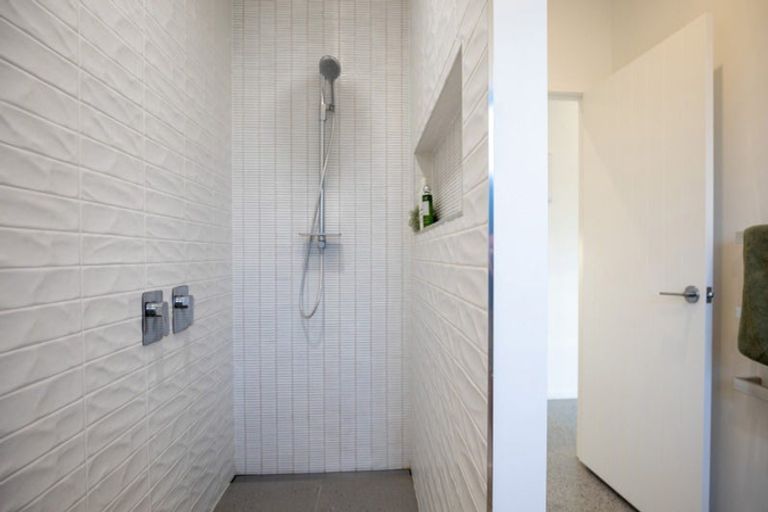 Photo of property in 15 Rose Street, Raglan, 3225