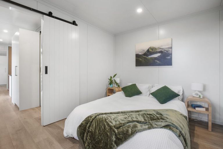 Photo of property in 91e Muri Road, Pukerua Bay, 5026