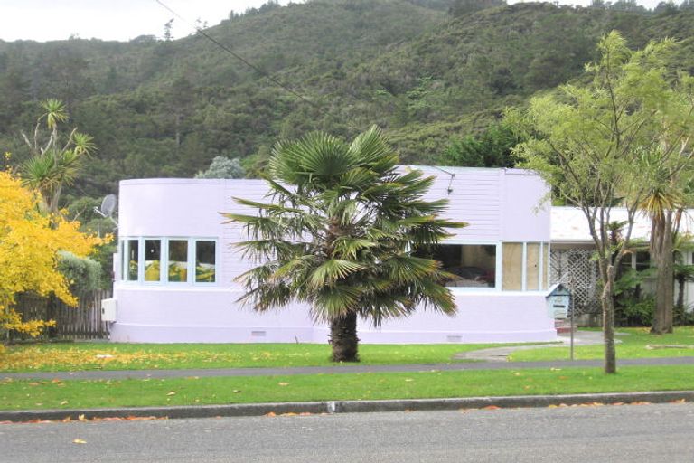 Photo of property in 45 Tawhai Street, Stokes Valley, Lower Hutt, 5019