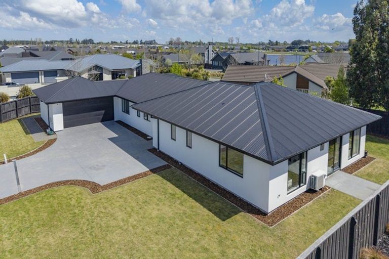 Photo of property in 1 Rapaki Street, Pegasus, 7612