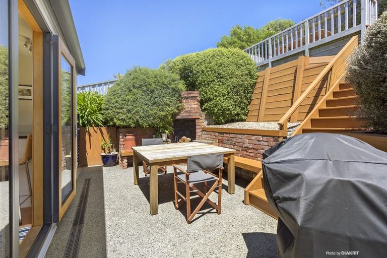 Photo of property in 33 Upper Bourke Street, Kilbirnie, Wellington, 6022