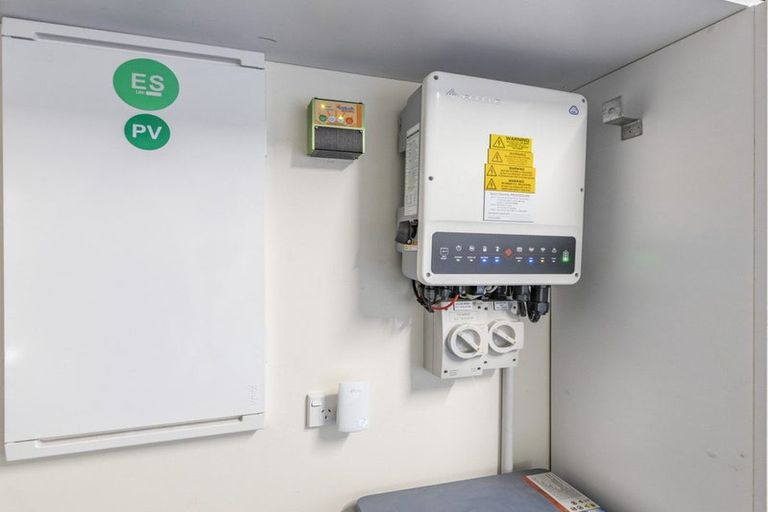 Photo of property in 1/363 Avonhead Road, Avonhead, Christchurch, 8042