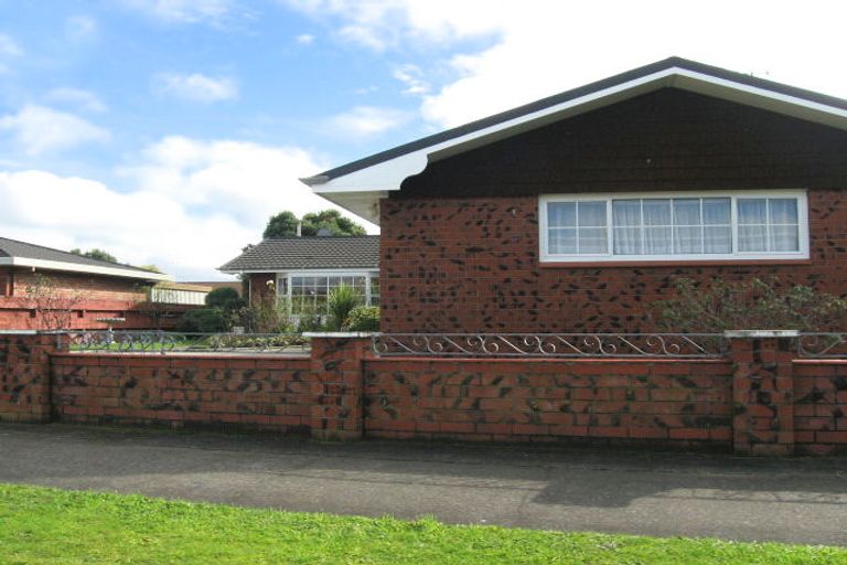 Photo of property in 7 Woodfield Avenue, Roslyn, Palmerston North, 4414