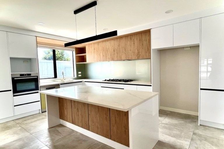 Photo of property in 1 Sager Midgley Road, Hobsonville, Auckland, 0616