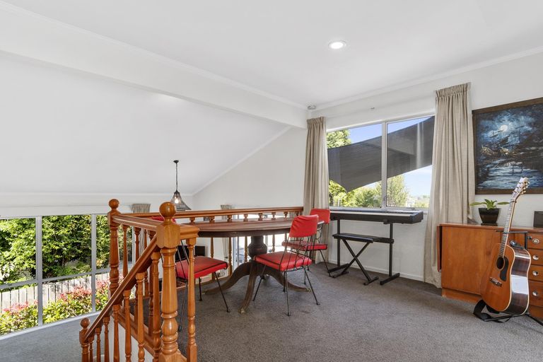 Photo of property in 32 Sherwood Street, Bellevue, Tauranga, 3110