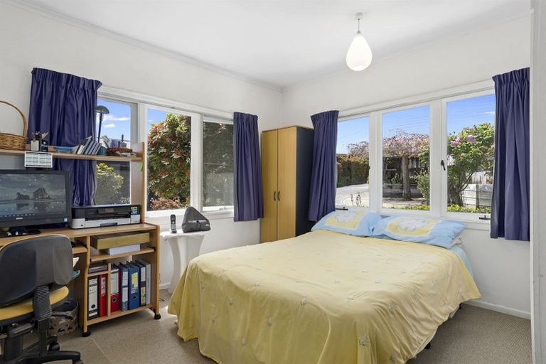 Photo of property in 20b Otumoetai Road, Judea, Tauranga, 3110