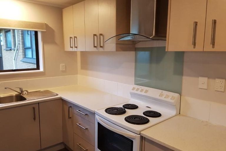 Photo of property in 31 Reynolds Road, Pukekohe, 2120