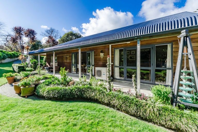 Photo of property in 16 Sydney Crescent, Raumati South, Paraparaumu, 5032