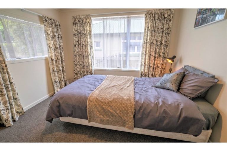 Photo of property in 1 Abbot Street, Waverley, Invercargill, 9810