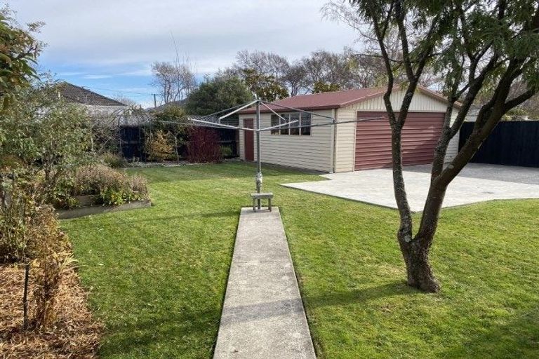 Photo of property in 6 Dulles Place, Papanui, Christchurch, 8053