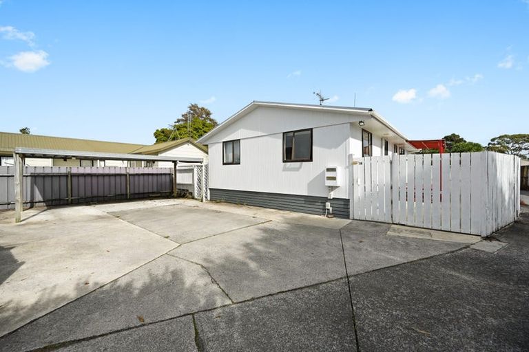Photo of property in 15 Garland Drive, St Andrews, Hamilton, 3200