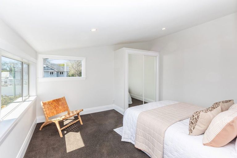 Photo of property in 3 Strowan Road, Strowan, Christchurch, 8052