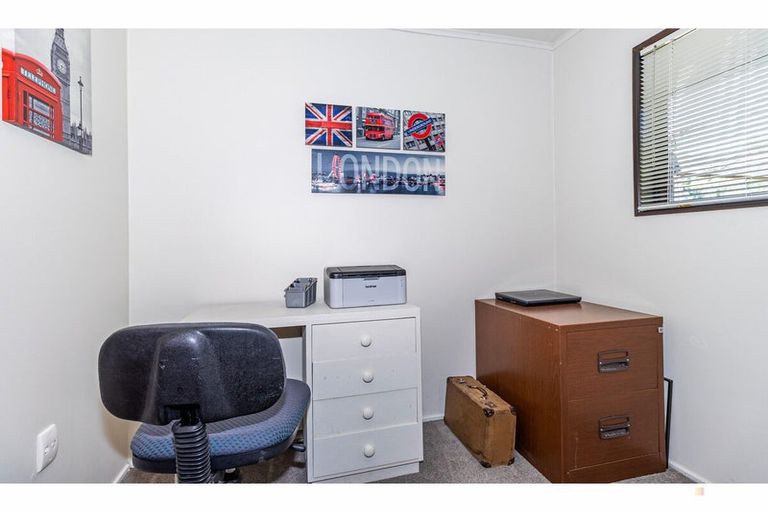 Photo of property in 30 Forest Road, Geraldine, 7930