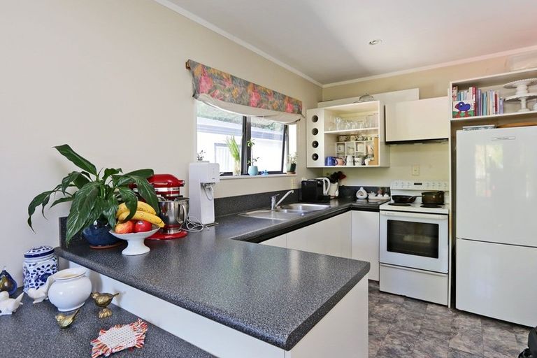 Photo of property in 22a-b Milton Road, Bluff Hill, Napier, 4110