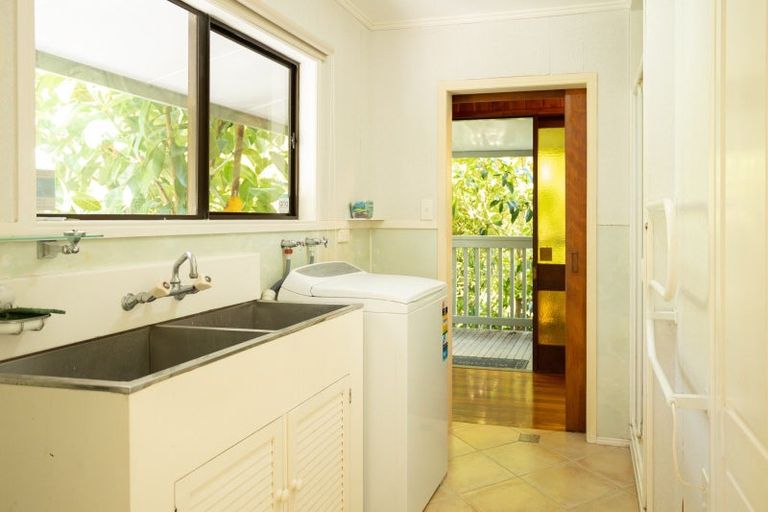 Photo of property in 15 Irishtown Road, Kuaotunu, Whitianga, 3592