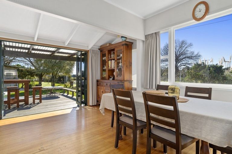 Photo of property in 1222 Welcome Bay Road, Papamoa, Te Puke, 3187