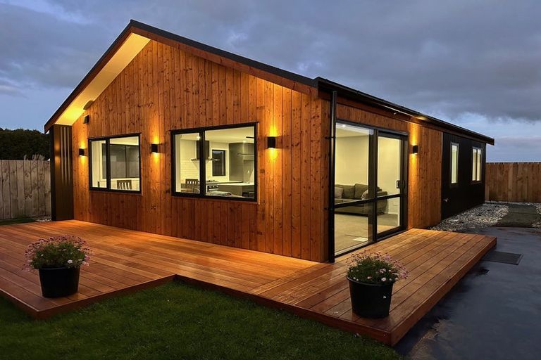 Photo of property in 120 Severn Street, Clifton, Invercargill, 9812