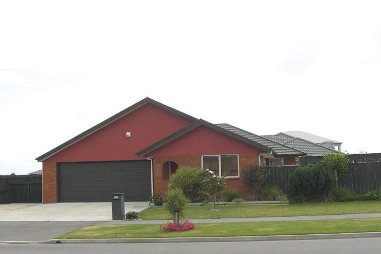 Photo of property in 499 Bower Avenue, Parklands, Christchurch, 8083