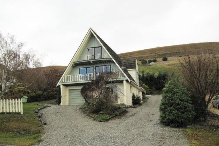 Photo of property in 24 Hazlett Street, Clyde, 9330