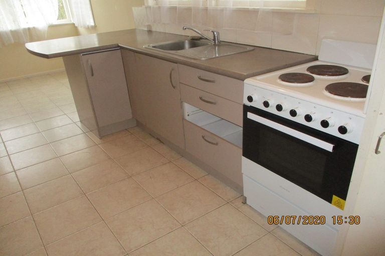 Photo of property in 8 Pandora Place, Pakuranga, Auckland, 2010