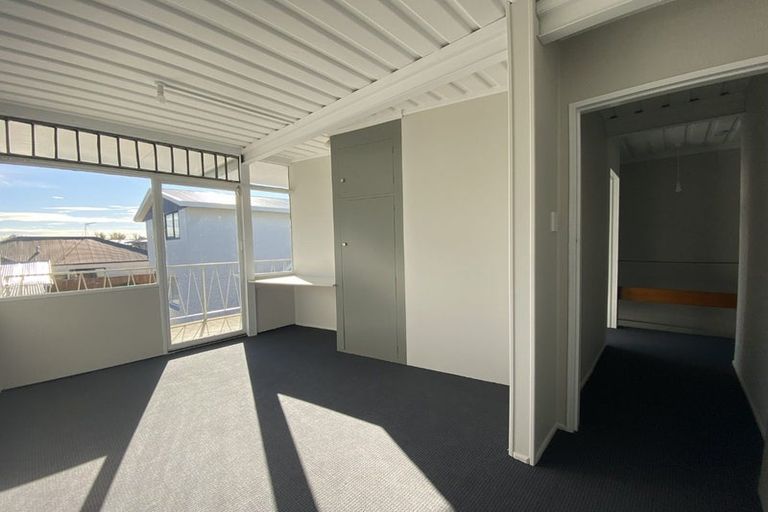 Photo of property in 6/7 Newnham Terrace, Upper Riccarton, Christchurch, 8041