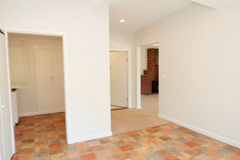 Photo of property in 74 Matai Road, Raumati South, Paraparaumu, 5032