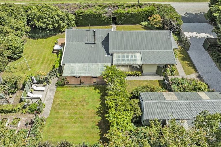 Photo of property in 176 Adams Road, Greendale, Christchurch, 7671